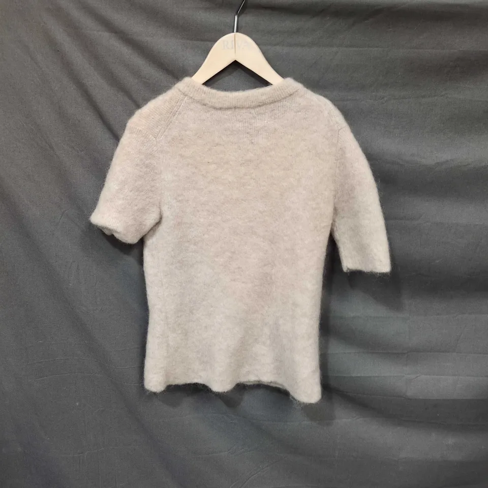 H&M EDITION BEIGE FLUFFY KNIT SHORT-SLEEVE CARDIGAN – SIZE M