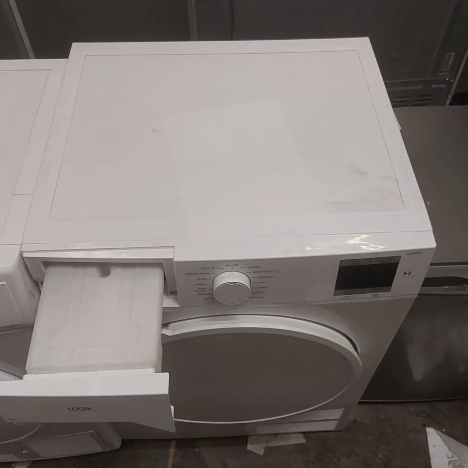 LOGIK LHP9W25 FREESTANDING, 9 KG CAPACITY HEAT PUMP TUMBLE DRYER