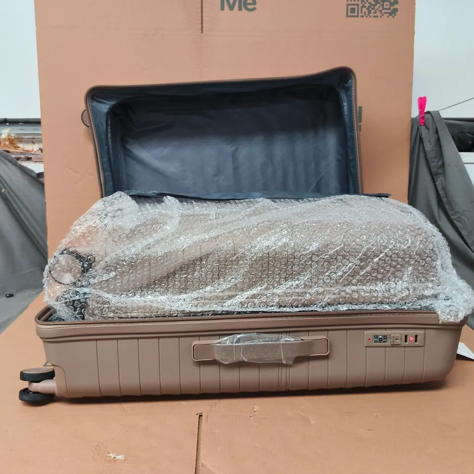 ELLE B MINK 28" SUITCASE 3 PIECE SET WITH LOCK TAGGED