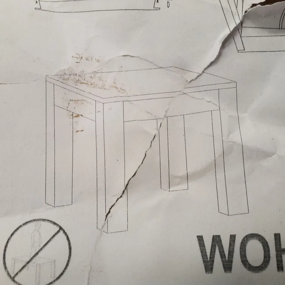 BOXED SOLID WOOD COFFEE TABLE