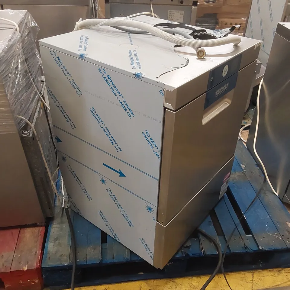 HOBART FXSW-10B UNDERCOUNTER COMMERCIAL DISHWASHER