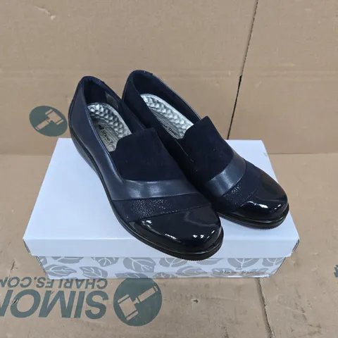 SHOE TREE COMFORT NERISSA DARK NAVY WOMEN'S SHOES - 6