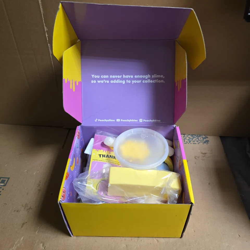 PEACHY SLIME KIT – CRAFT BOX (BOXED)