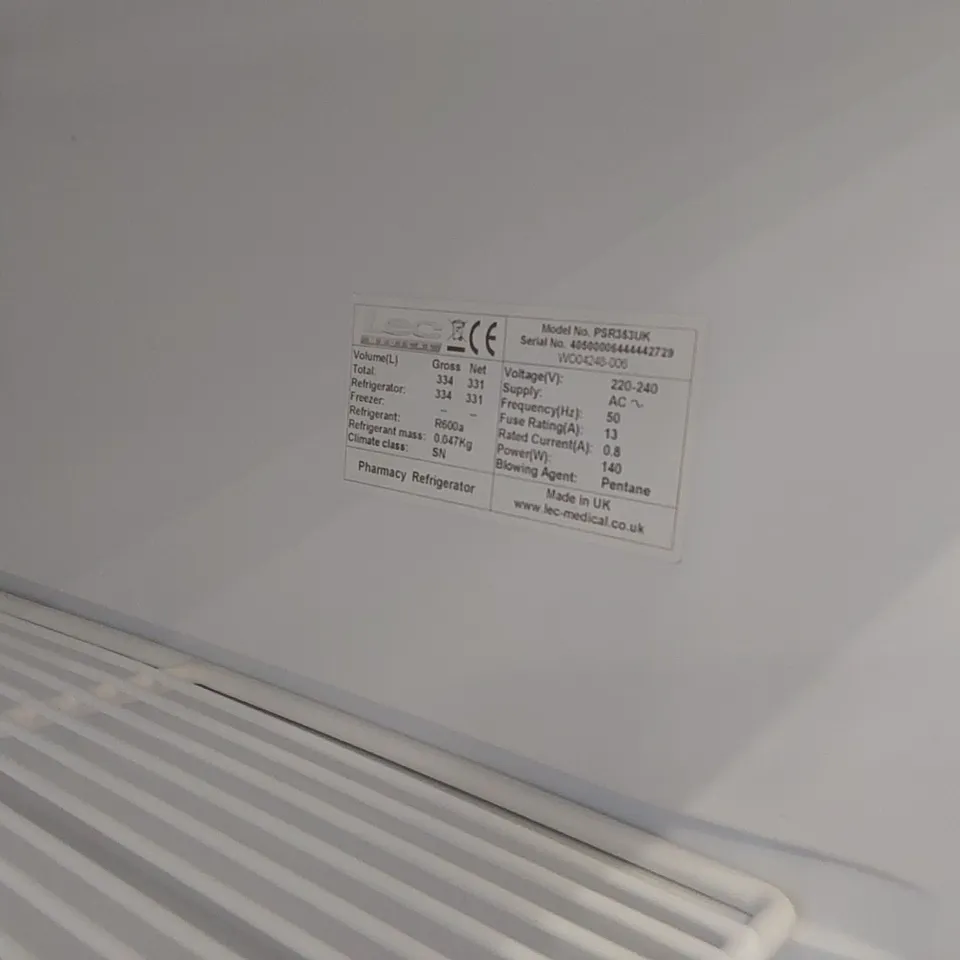LEC PSR353UK - 353 LITRE PHARMACY REFRIGERATOR MEDICAL - SOLID DOOR