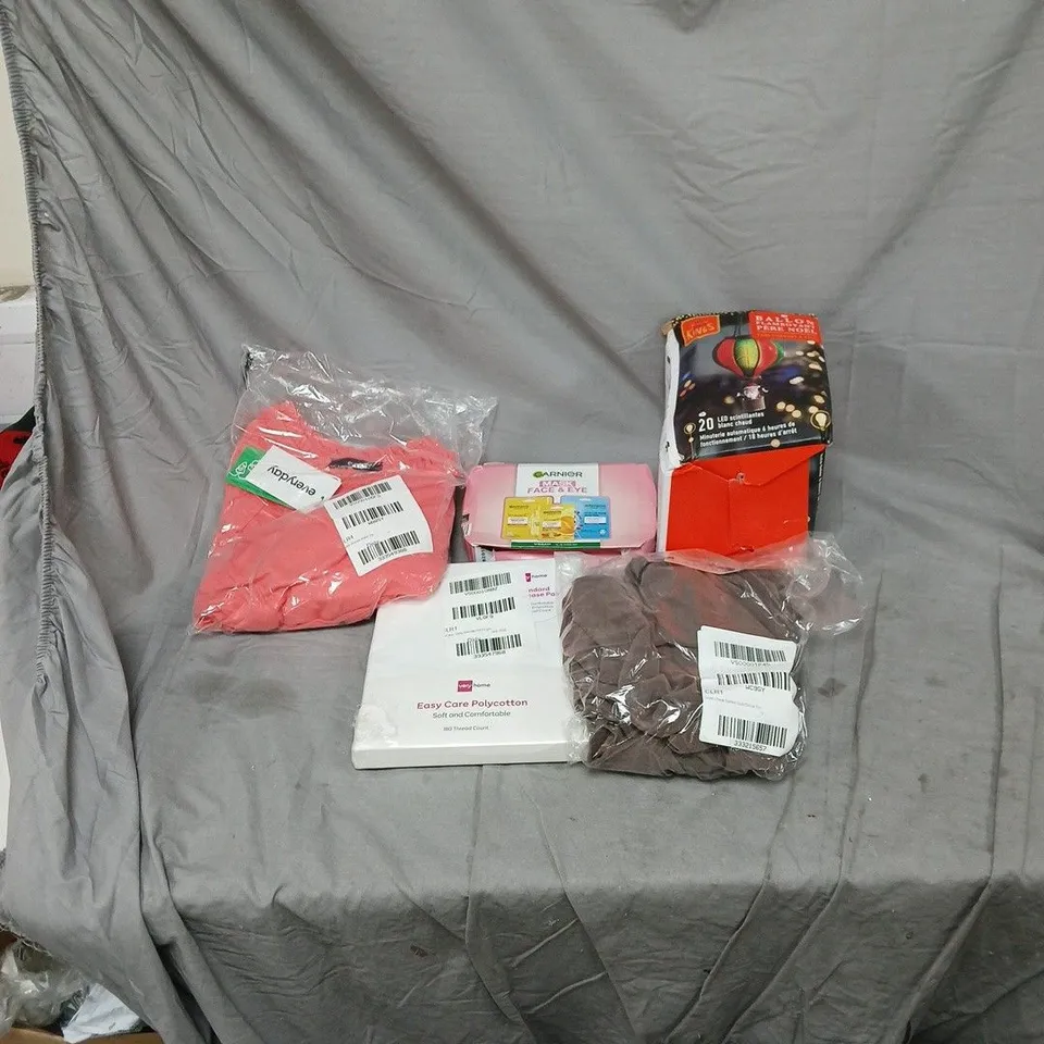 BOX OF APPROXIMATELY 20 ASSORTED HOUSEHOLD ITEMS INCLUDING GARNIER MASK FACE AND EYE, VERY ONE SIZE 180 THREAD COUNT SIZE, CHRISTMAS BALLOON DECORATION, BARDOT GOLD DETAIL TOP