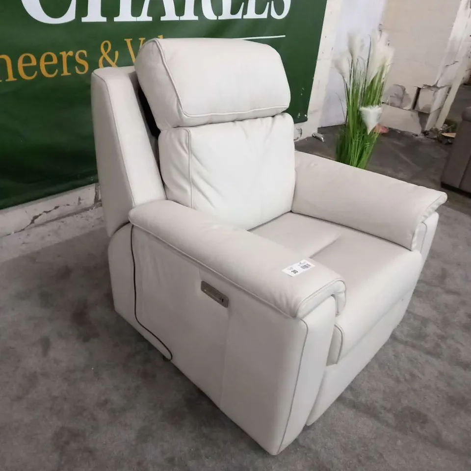 DESIGNER G PLAN ELLIS CAMBRIDGE CHALK FABRIC LEATHER ELECTRIC RECLINING ARM CHAIR