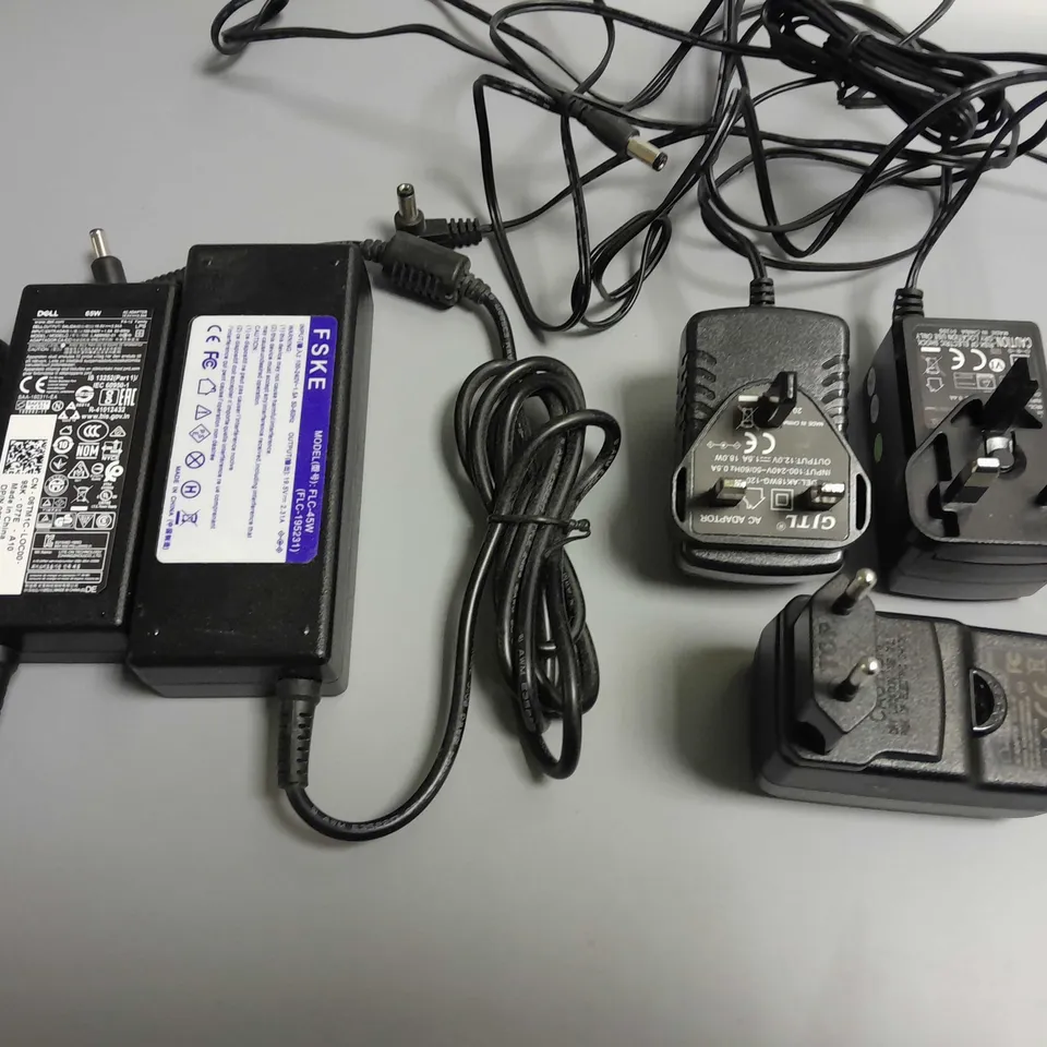 LOT OF 5 ASSORTED CHARGERS