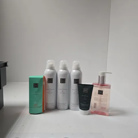RITUALS THE RITUAL OF SAKURA BODY CARE SET – 7 PIECES INCLUDING FACE CREAM, BODY CREAM AND HAND WASH