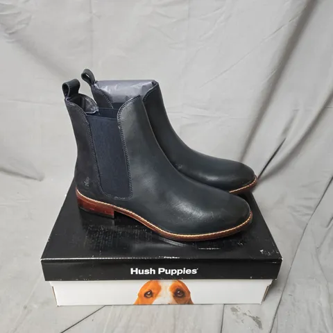 HUSH PUPPIES COLETTE BOOT – NAVY – WOMEN'S UK 6