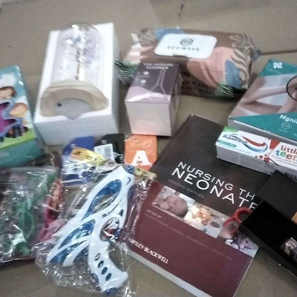 PALLET OF APPROXIMATELY 6 BOXES OF ASSORTED HOUSEHOLD AND ELECTRICAL PRODUCTS TO INCLUDE;