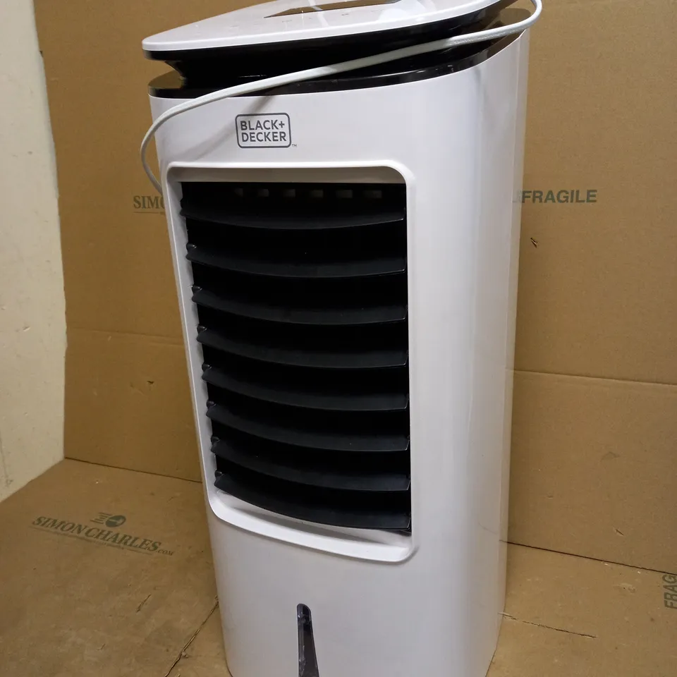 BLACK+DECKER 7 LITRE DIGITAL 2-IN-1 AIR COOLER
