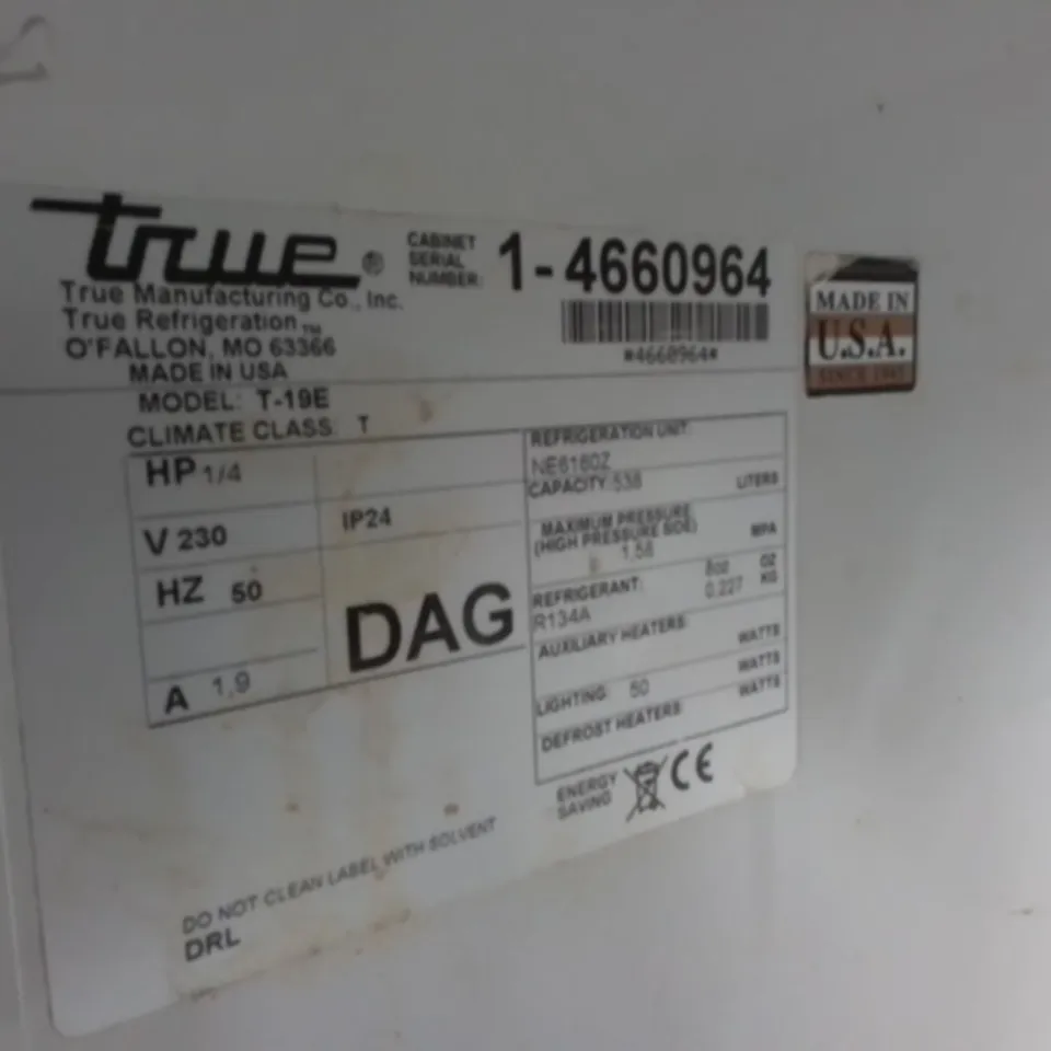 TRUE T-19E TALL REFRIGERATED CABINET