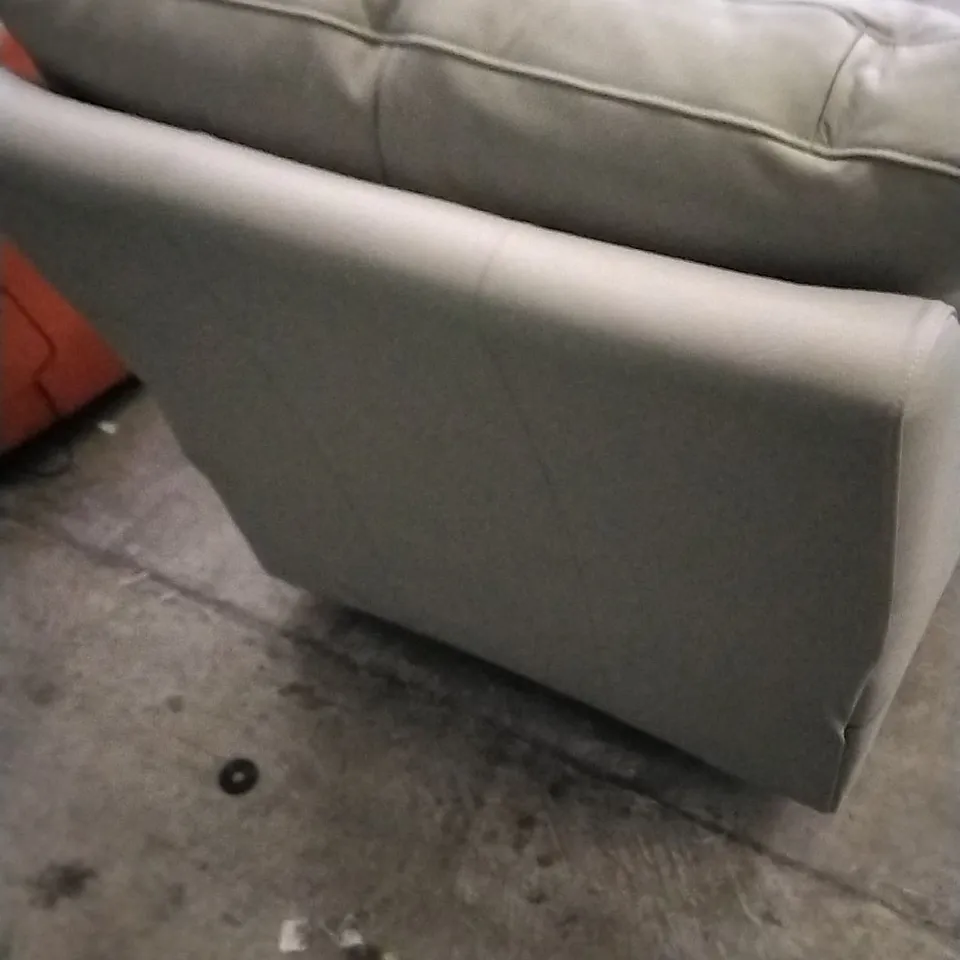 QUALITY BRITISH DESIGNED & MANUFACTURED G PLAN SEATTLE POWER RECLINER ARMCHAIR CAMBRIDGE GREY LEATHER