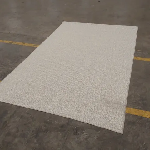 QUALITY DESIGNER AREA RUG - APPROXIMATELY 290 x 190cm