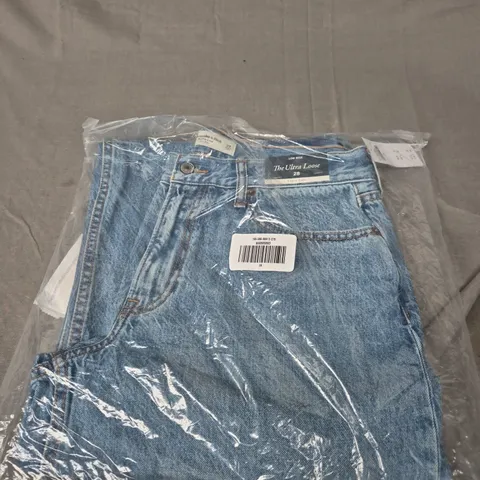 ABERCROMBIE AND FITCH LOW RISE DENIM JEANS SIZE W28