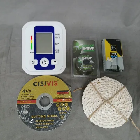 APPROXIMATELY 10 ASSORTED HOUSEHOLD ITEMS TO INCLUDE CUTTING WHEEL, SEMI-STIFF N-TRAP COATED HOOKLINK, ETC