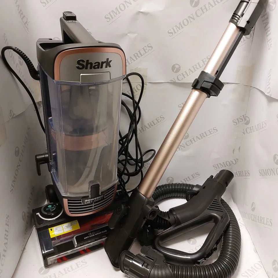 SHARK STRATOS NZ860UKT PET PRO HOOVER 