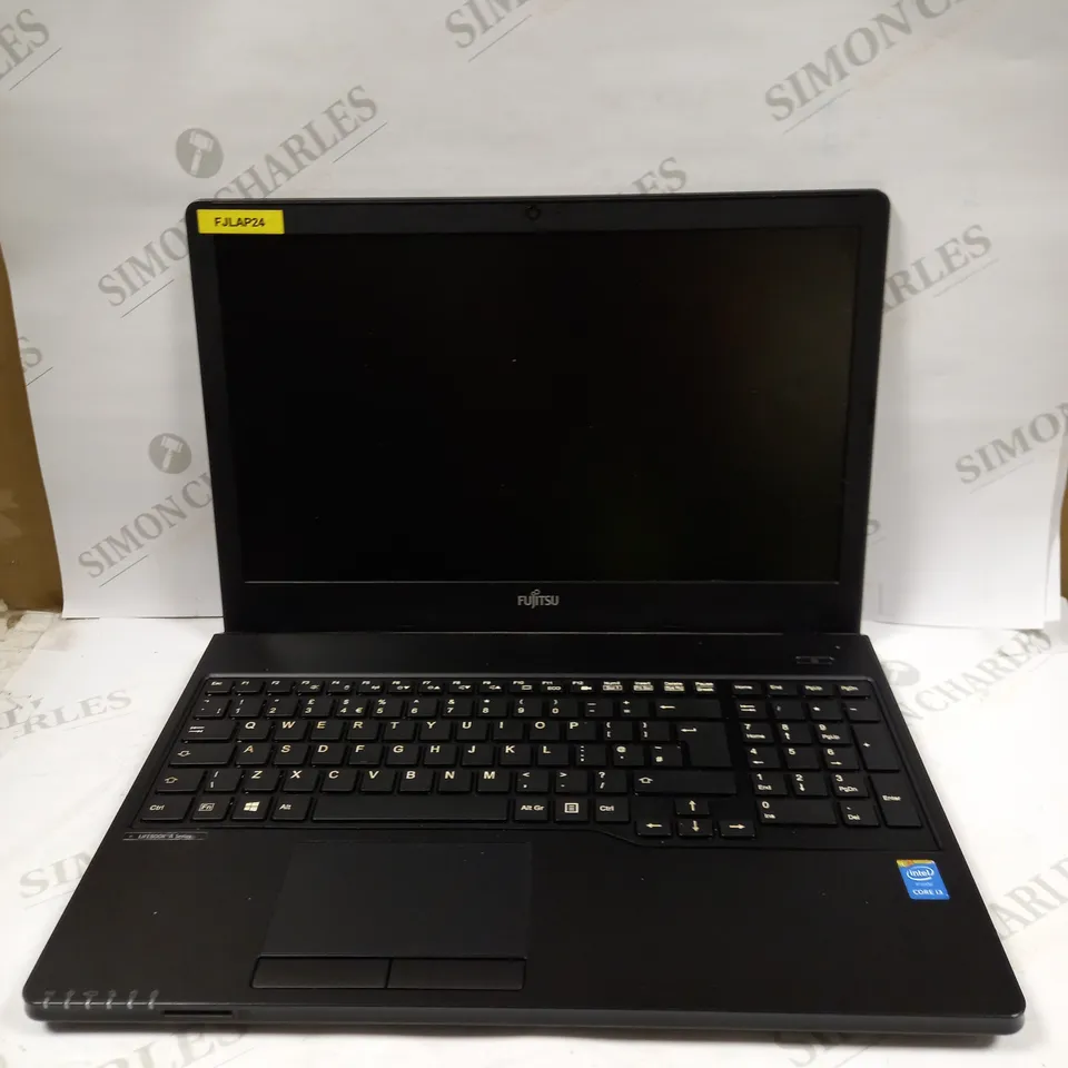FUJITSU LIFEBOOK A555 LAPTOP 