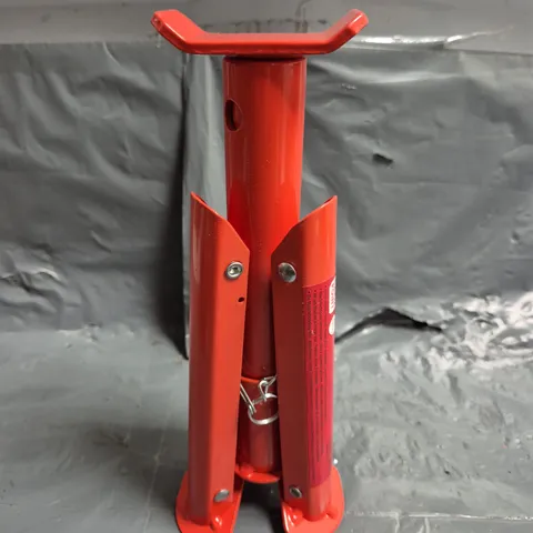 CAR POINT AXLE SUPPORT