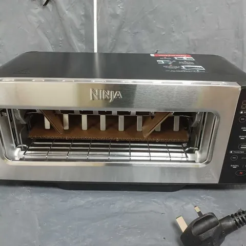 NINJA FOODI 3-IN-1 TOASTER, GRILL & PANINI PRESS ST200UK