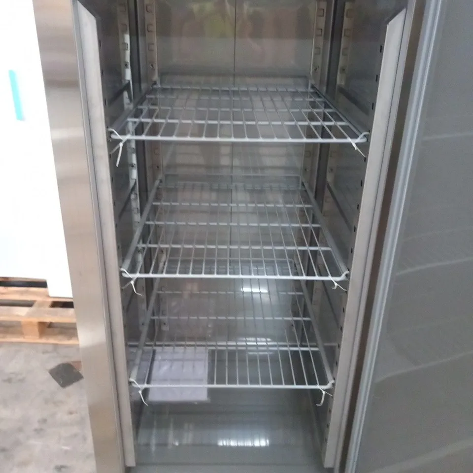 GENFROST GEN700L 650 LITRE SINGLE DOOR GASTRONORM FREEZER