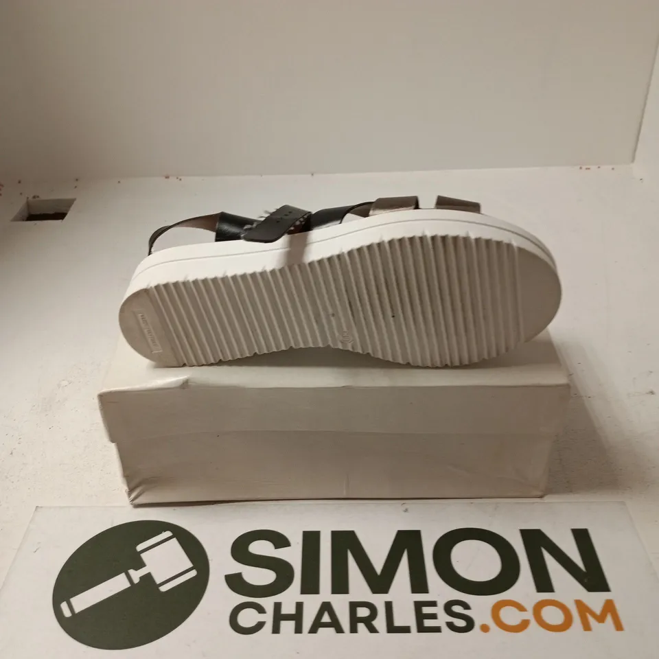 BOXED PAIR OF OBSEL STRAPPY SANDALS IN BACK/WHITE - SIZE 39