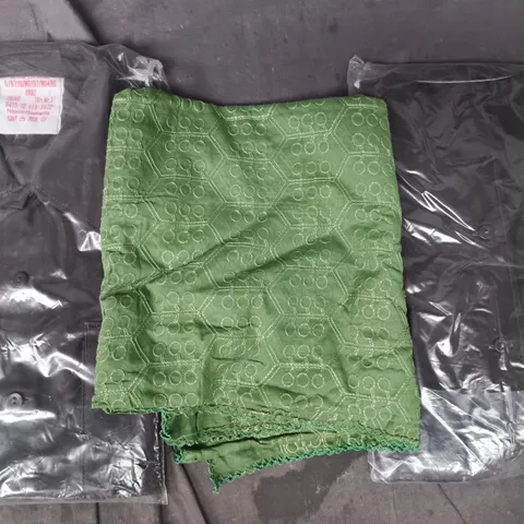 APPROXIMATELY 20 ASSORTED CLOTHING AND FASHION PRODUCTS IN VARIOUS STYLES AND SIZES - COLLECTION ONLY