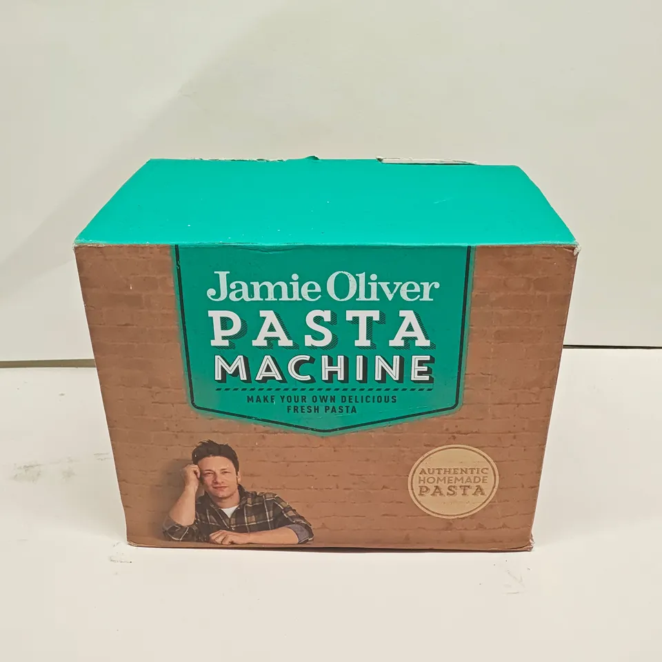 BOXED JAMIE OLIVER PASTA MACHINE