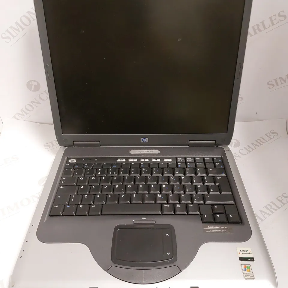HP COMPAQ NX9005 LAPTOP