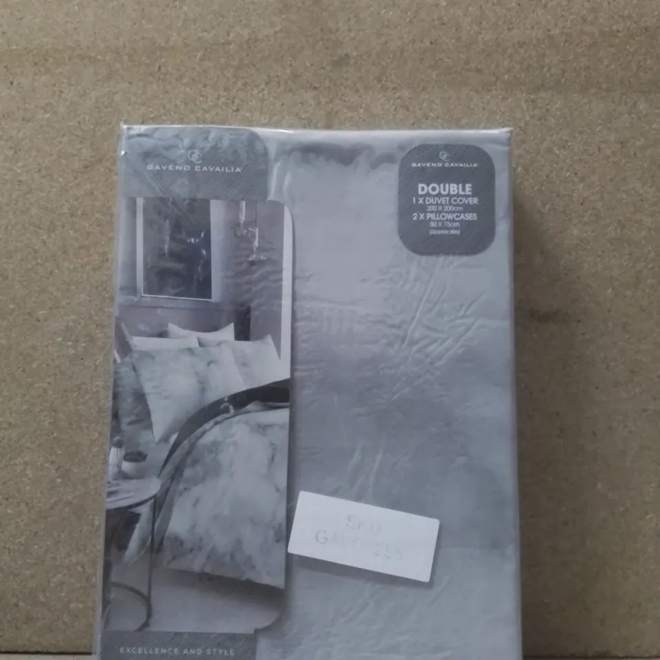 BRAND NEW GAVENO CAVAILIA DOUBLE DUVET SET - MARBLE/WHITE