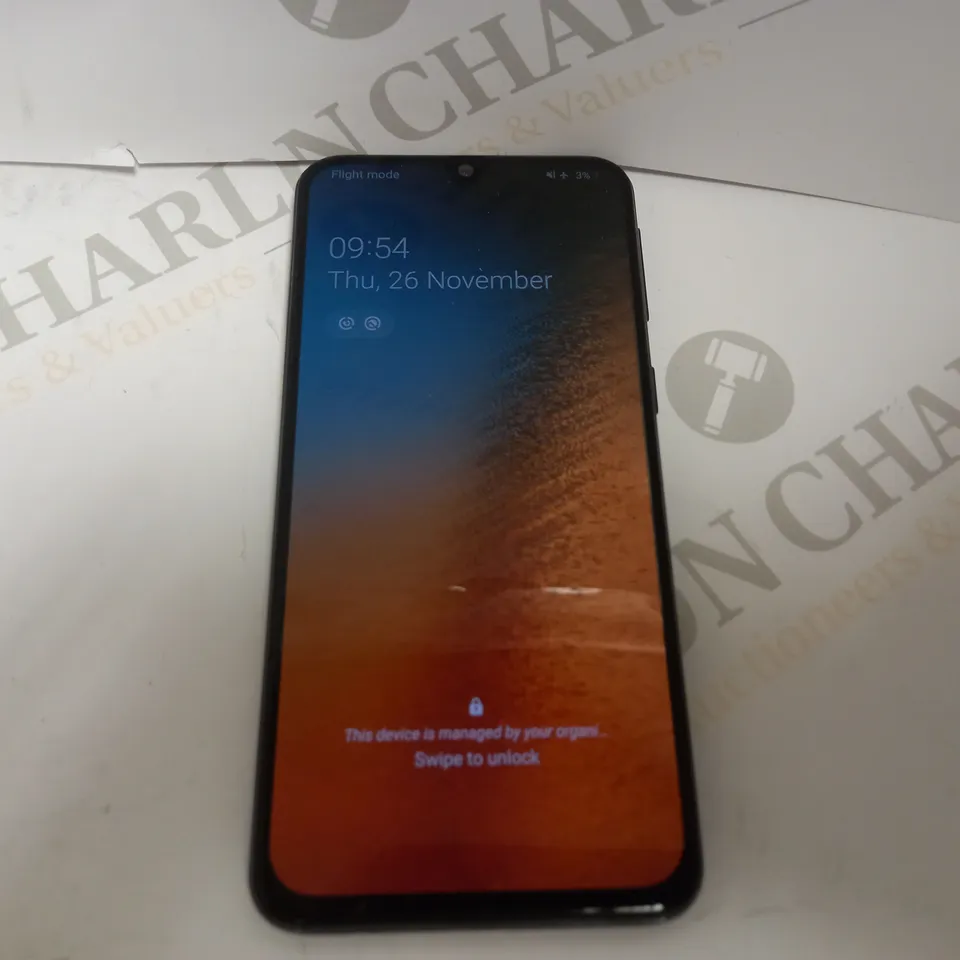 SAMSUNG GALAXY A40