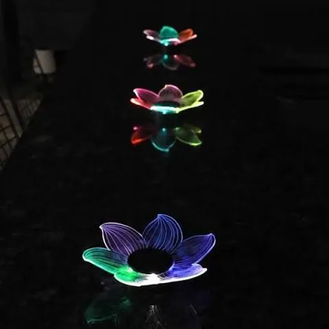 GARDEN STORIES COLOUR SPLASH SET OF 3 EXTRA LARGE COLOUR CHANGE FLOWERS