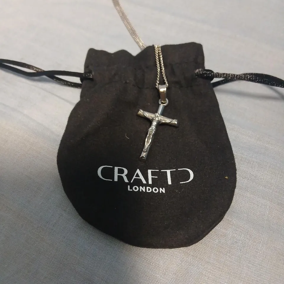 CRAFTD LONDON CRUCIFIX PENDANT NECKLACE
