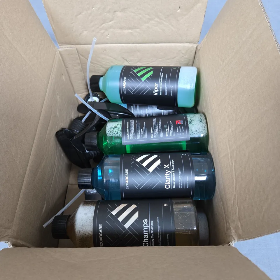 APPROXIMATELY 8 X EZCARCARE CAR CLEANING SET – INCLUDING CHAMPS, ARCTIC MELTDOWN, VIPER & CLARITY WITH SPRAY NOZZLES