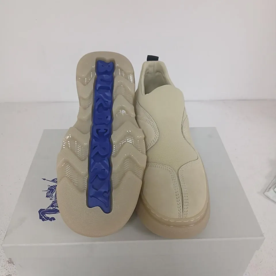BURBERRY BEIGE LEATHER SLIP-ON SNEAKERS – UK 10 (EU 44)