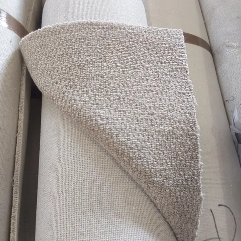 ROLL OF QUALITY HEATHCOTE WEAVE TAWNY BEECH CARPET - APPROXIMATELY 4 x 6m