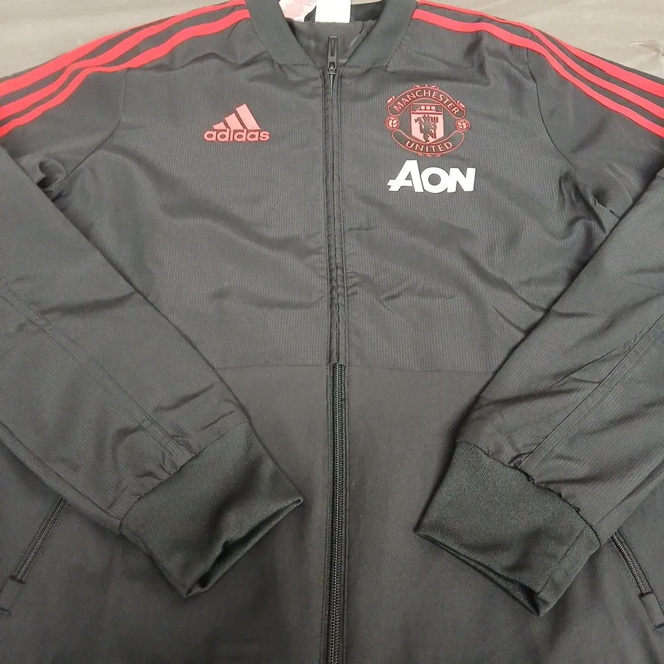 MANCHESTER UNITED FC ADIDAS FULL ZIP JACKET - SIZE 13/14 YEARS