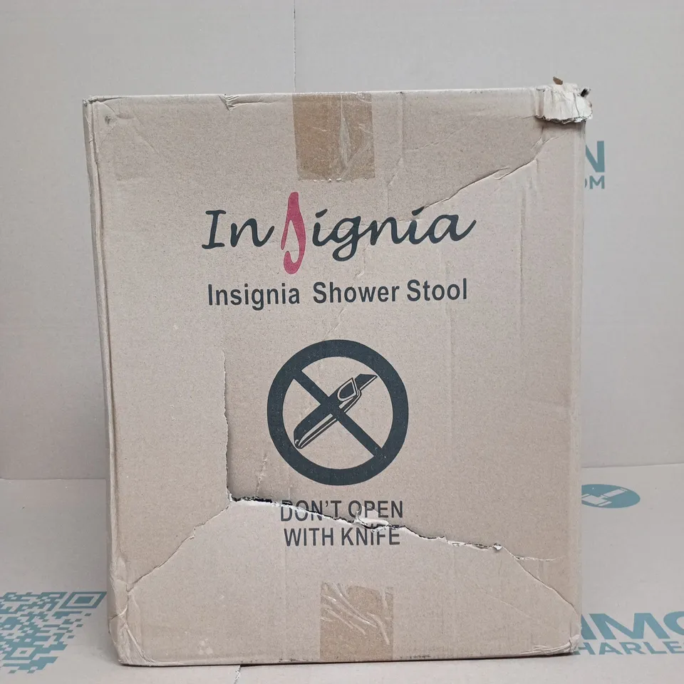 INSIGNIA SHOWER STOOL BOXED