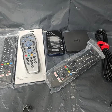 APPROXIMATELY 10 ASSORTED ELECTRICAL PRODUCTS & ACCESSORIES TO INCLUDE REPLACEMENT REMOTES, POWER SUPPLIES, A/V CABLES ETC