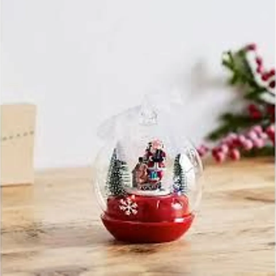 SANTA EXPRESS ROTATING CHRISTMAS SCENE