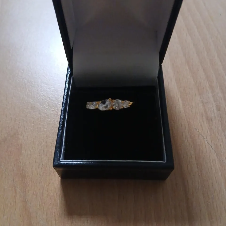 DIAMOINQUE 1.3CT TW 5 STONE GRADUATED RING