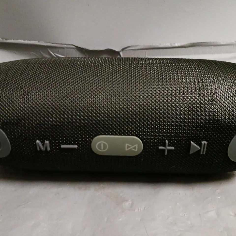 BOXED XTREME PORTABLE WIRELESS SPEAKER