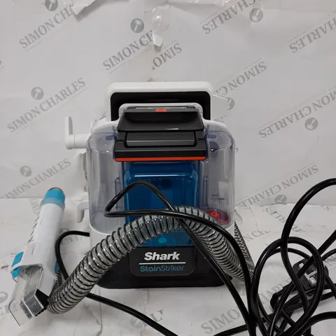 OUTLET SHARK STAIN STRIKER PET SPOT CLEANER PX200UKT