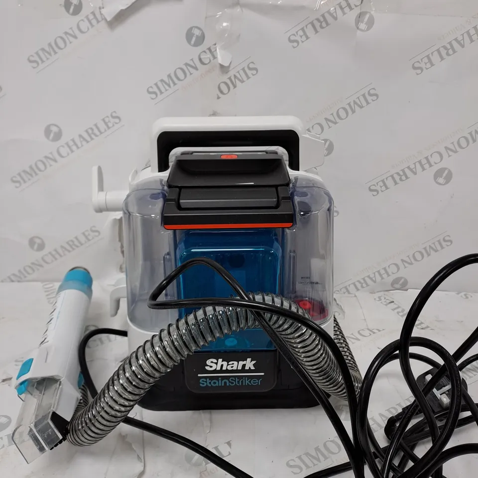 OUTLET SHARK STAIN STRIKER PET SPOT CLEANER PX200UKT