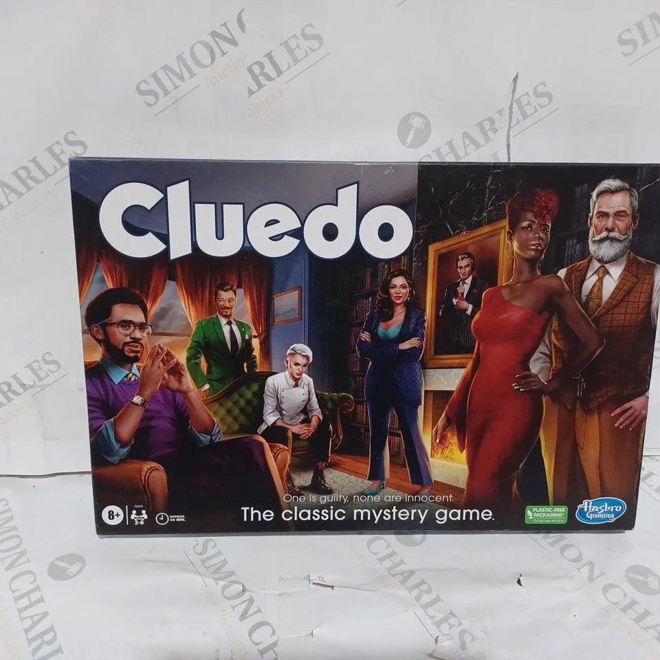 BOXED CLUEDO CLASSIC MYSTERY GAME AGES 8+