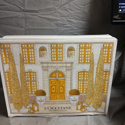 L'OCCITANE ADVENT CALENDAR – 24 ICONIC PROVENCE PRODUCTS, BOXED