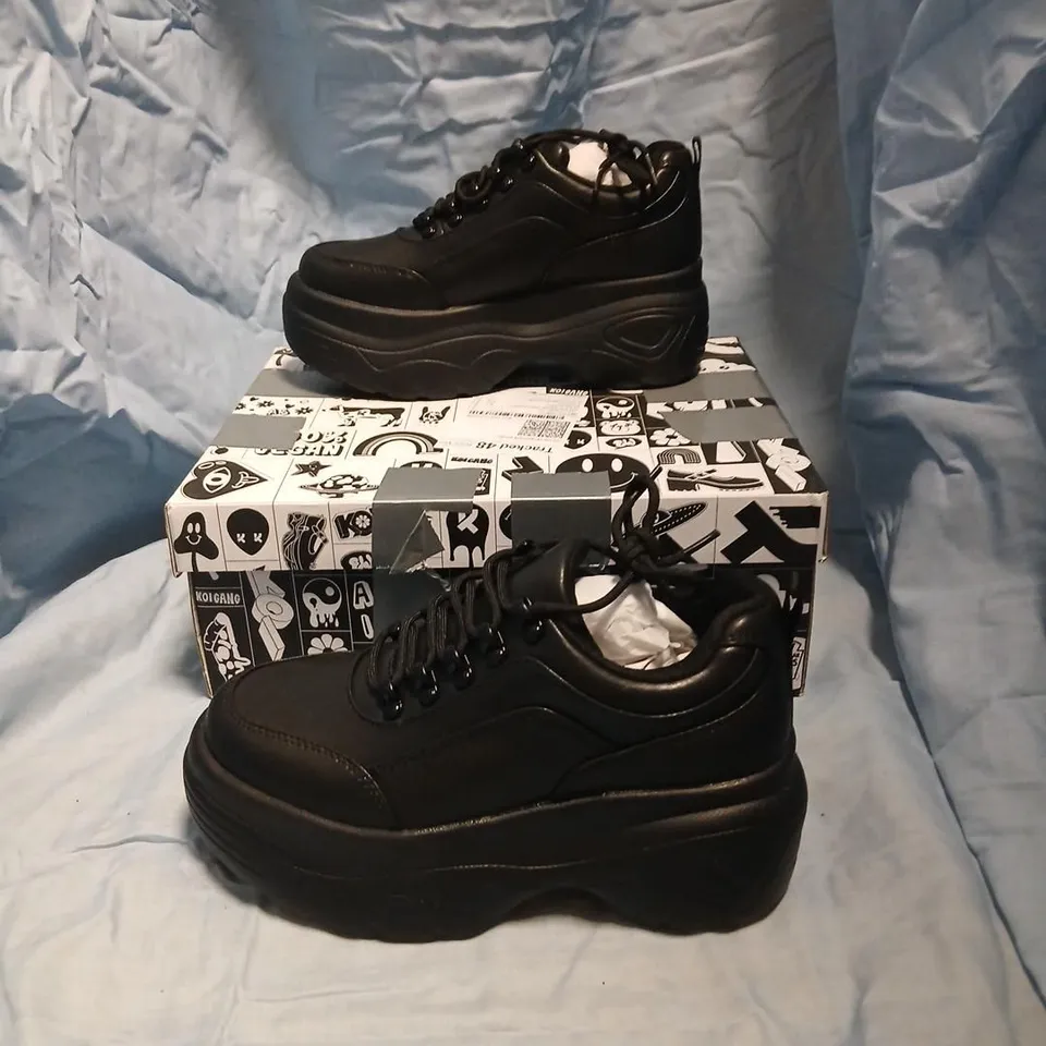 KOI WOMEN'S BLACK PLATFORM SNEAKERS UK3 – PAIR