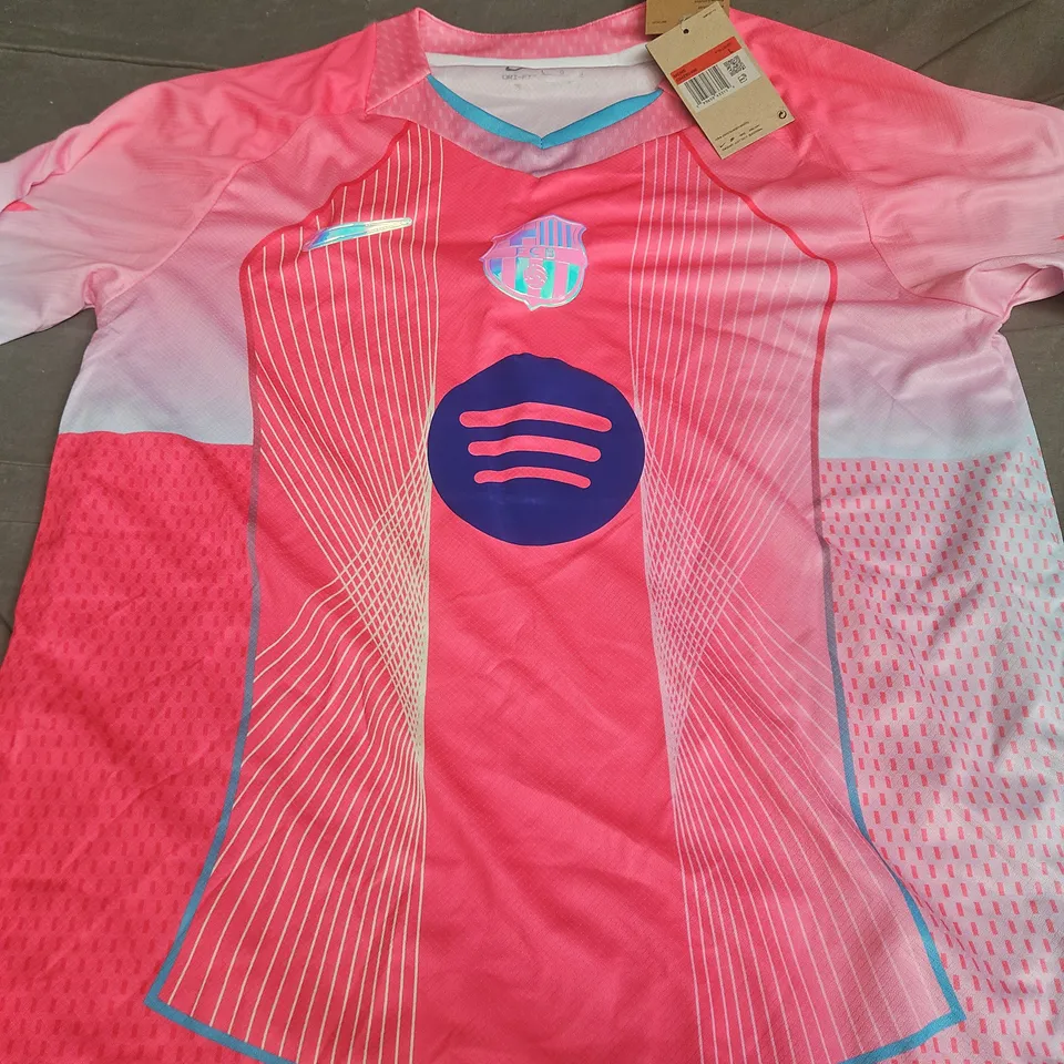 NIKE FC BARCELONA FOOTBALL SHIRT – SIZE L