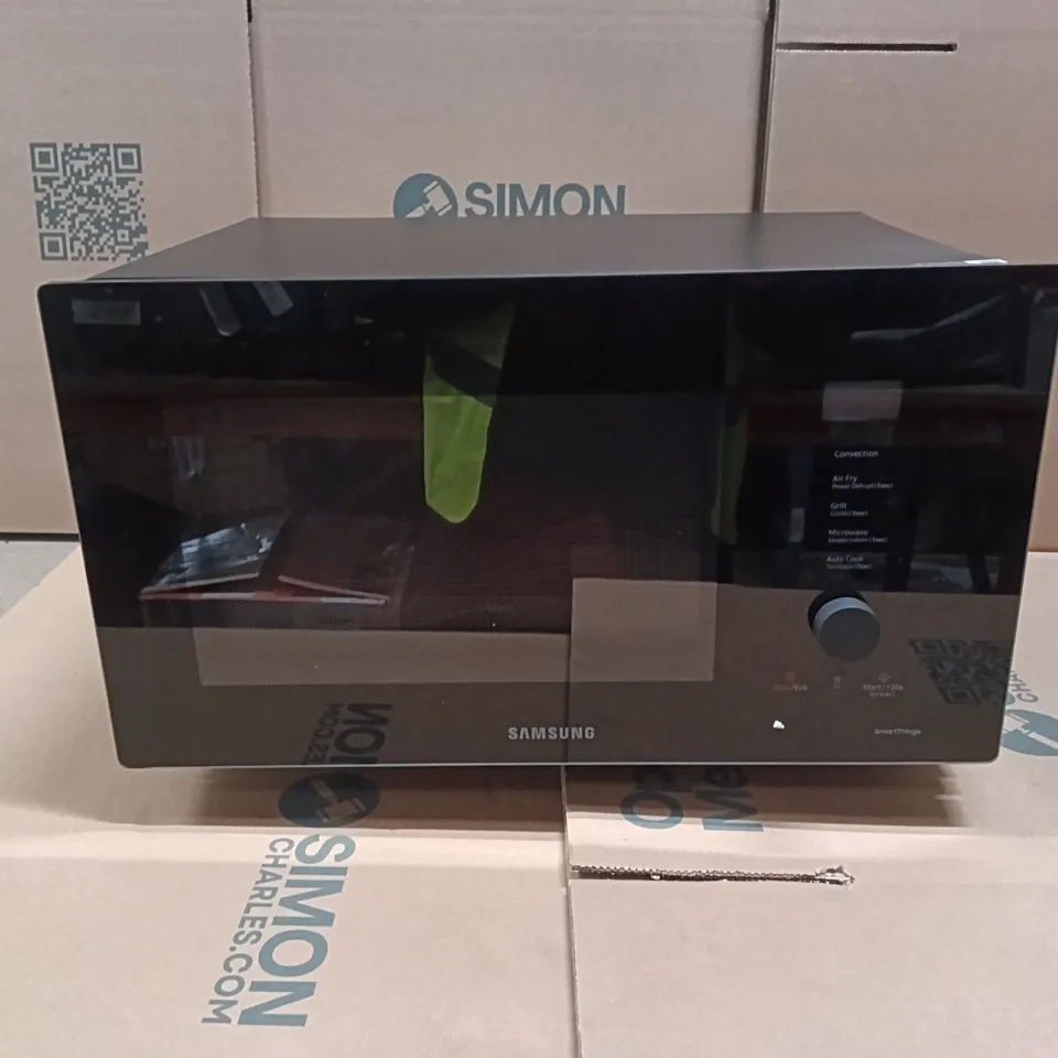 BOXED SAMSUNG MC32DG7646CK COMBI SMART MICROWAVE OVEN IN BLACK WITH AIR FRYER 32L 900W