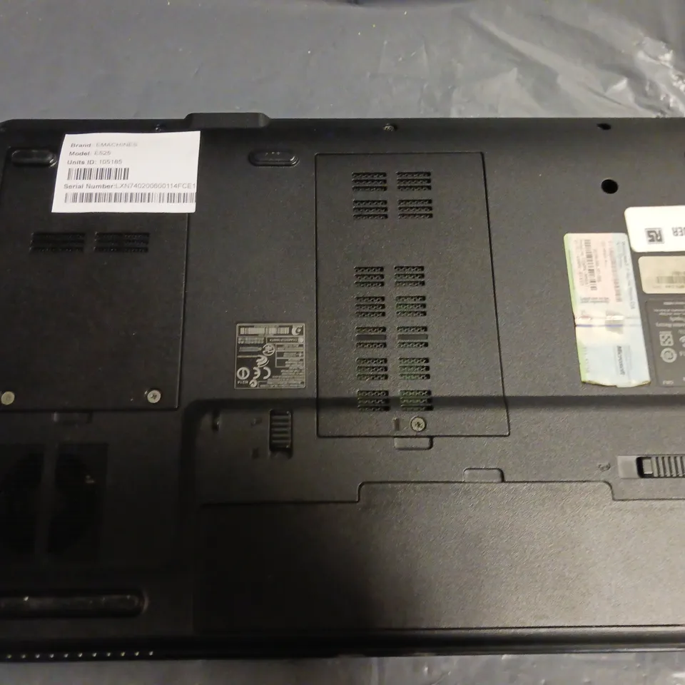 EMACHINES E525 LAPTOP